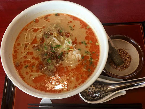 麻辣担々麺 780円