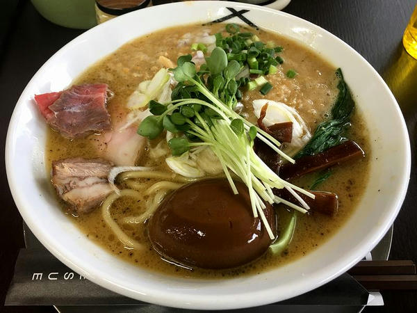 味玉の帆立鶏出汁麺 1000円