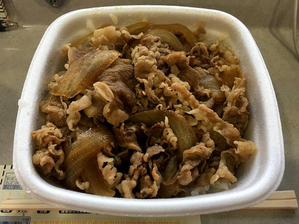牛丼弁当（大盛） 500円？