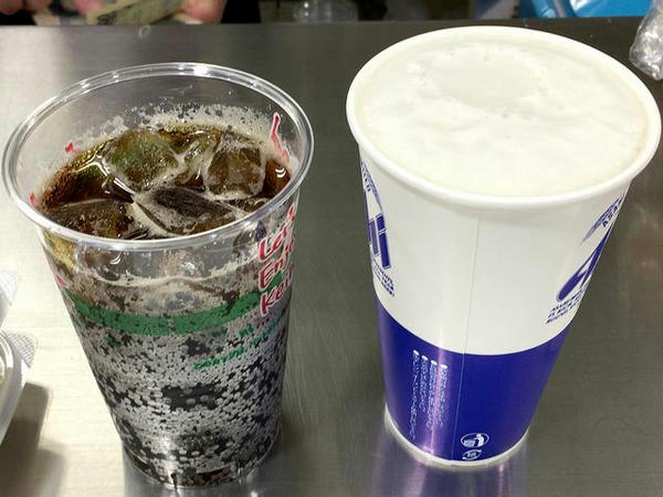 生ビール 410円 と コカコーラ 150円