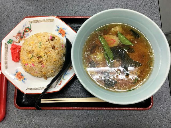  チャーハン・ワンタンスープセット 900円