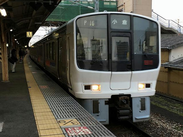 鳥栖駅から乗車した快速列車