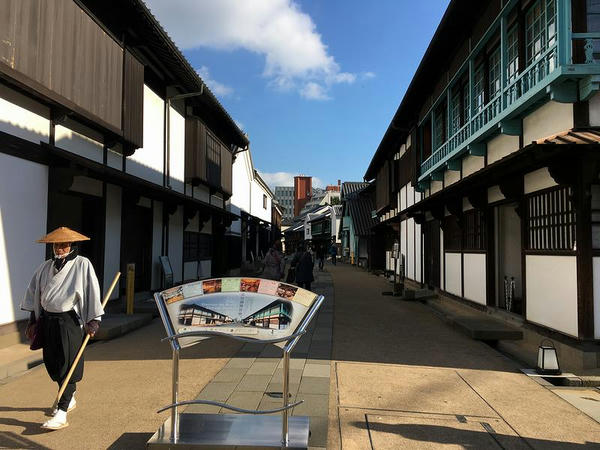 水門付近から見た街並み