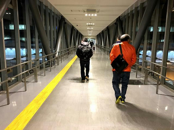 羽田空港P4から第2旅客ターミナルへ