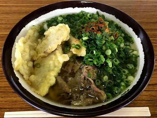 競馬場でいただいたうどん