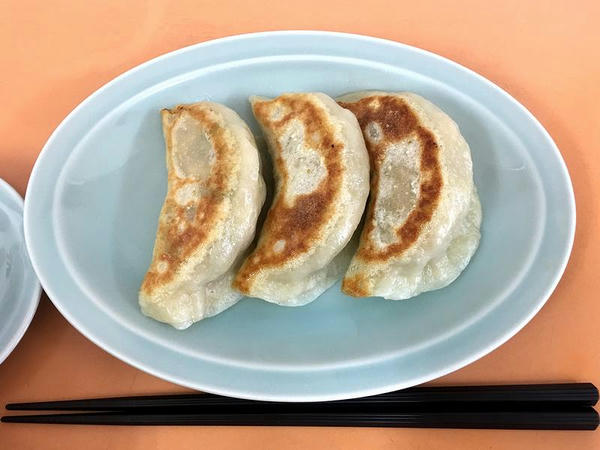 餃子 一人前（3ケ） 240円
