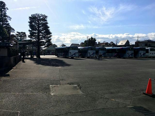 浦和競馬場正門付近