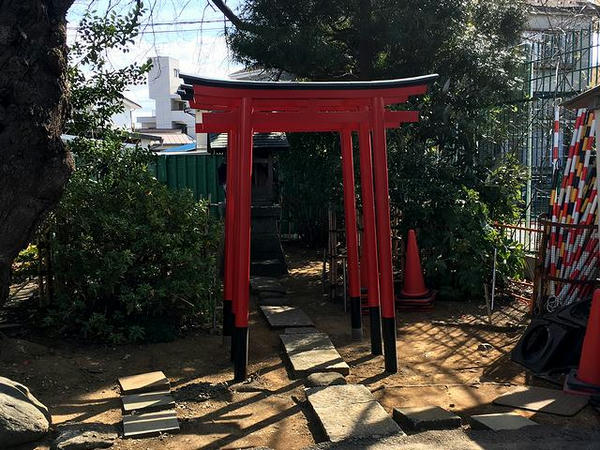 開運駒馳稲荷大明神