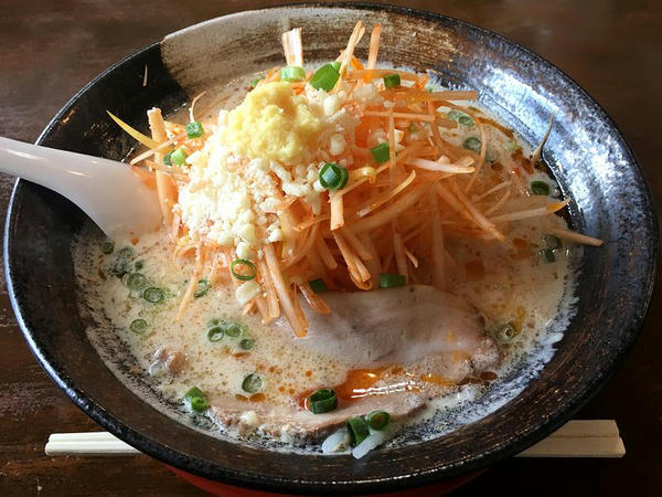 ピリ辛チーズ白味噌らーめん 920円