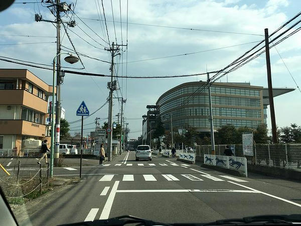 遠目からの福島競馬場