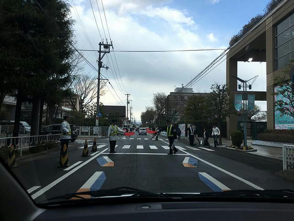 第1駐車場を出たところ