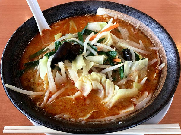 辛し味噌野菜らーめん 745円