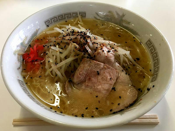 白みそラーメン 800円