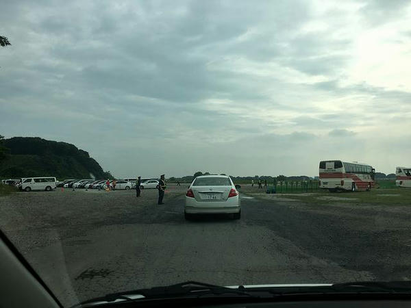 臨時駐車場