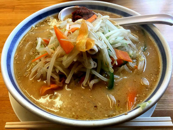 辛しみそ野菜ラーメン 820円
