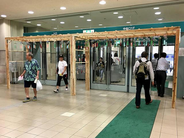 入口付近の風鈴
