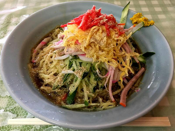 冷やし中華 690円