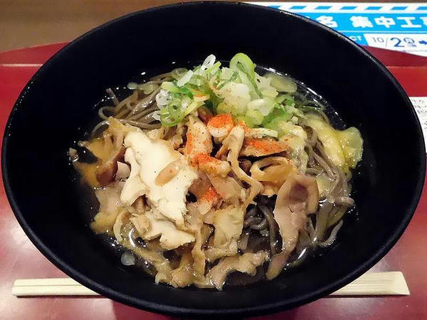 厚木PAでいただいたそば