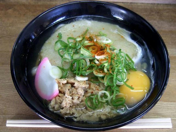 いただいた寿軒の丸天うどんかしわ入り