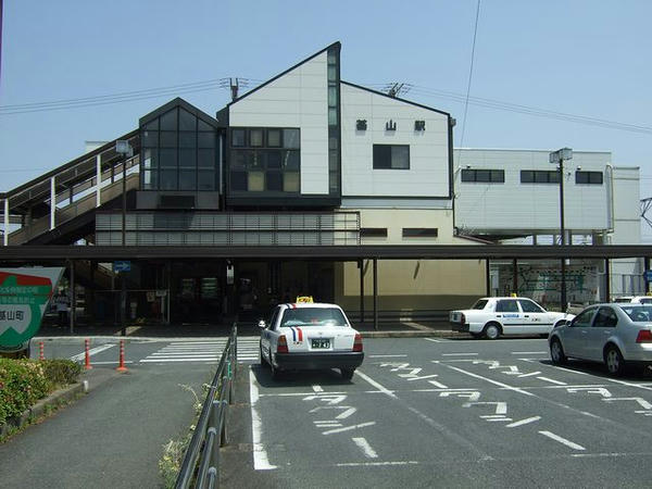 基山駅の駅舎