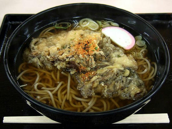 まいたけそば 600円