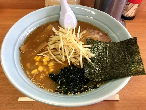 みそラーメン 700円 ＋ ネギ 100円