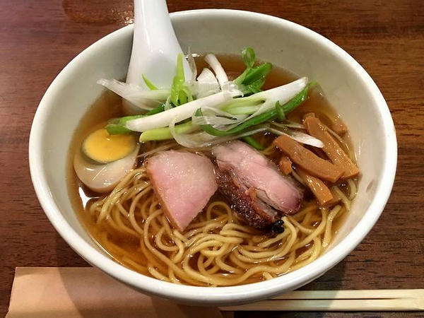 鯛だし焼き豚らーめん（醤油） 650円