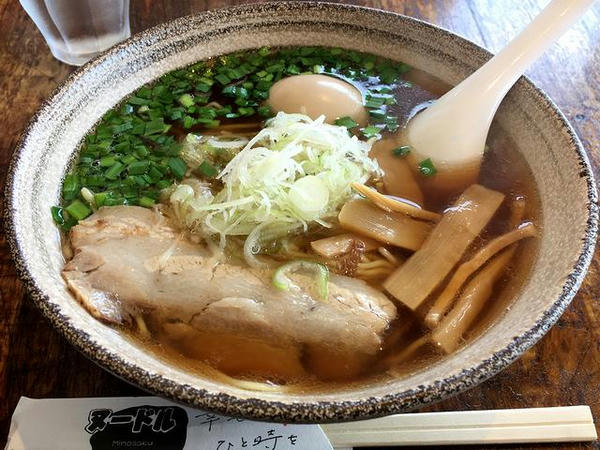 味玉醤油麺 780円