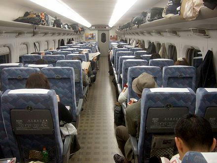 のぞみ61号の車内
