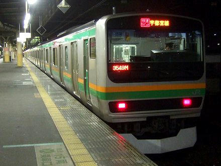 宇都宮で発車を待つ3549M通勤快速