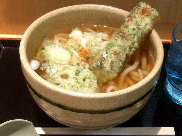 蓮田うどん 420円