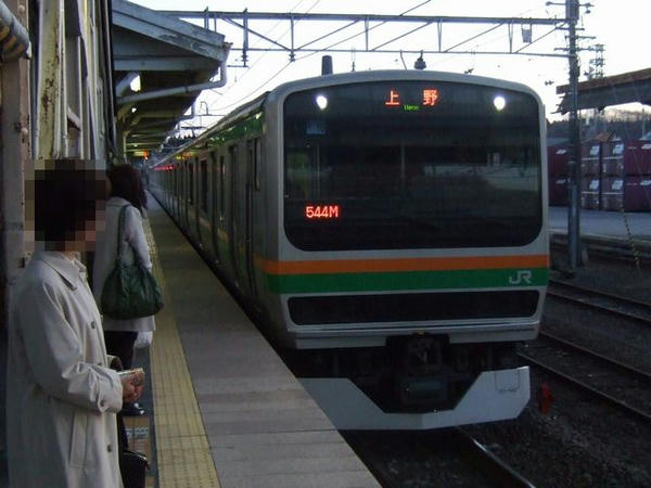 自宅の最寄り駅に入線する544M