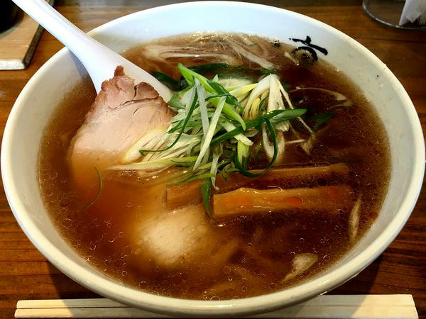 ラーメン 590円