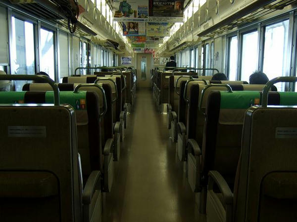 快速 マリンライナー29号の車内
