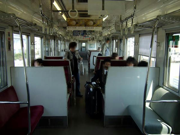 1255M快速サンポートの車内