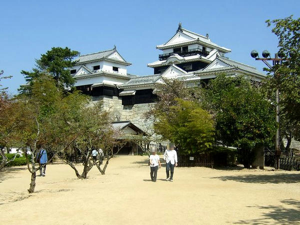 松山城の天守