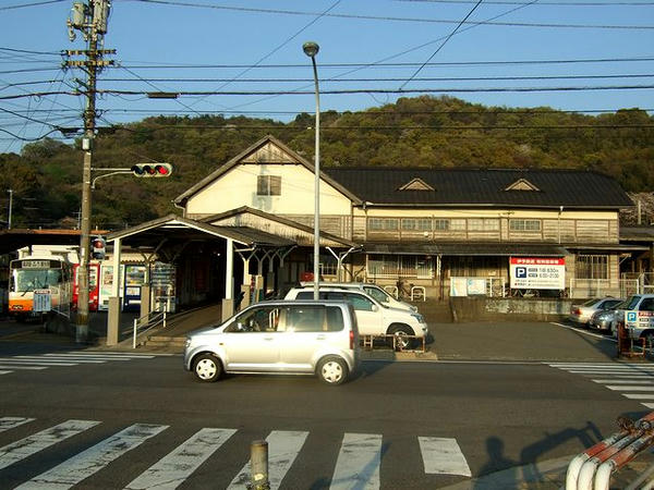 高浜駅駅舎