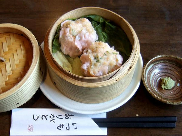 海老シューマイ 179円（×2個）