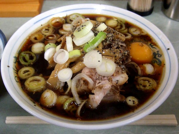 富山ブラックラーメン