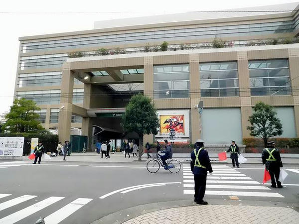 中央口付近