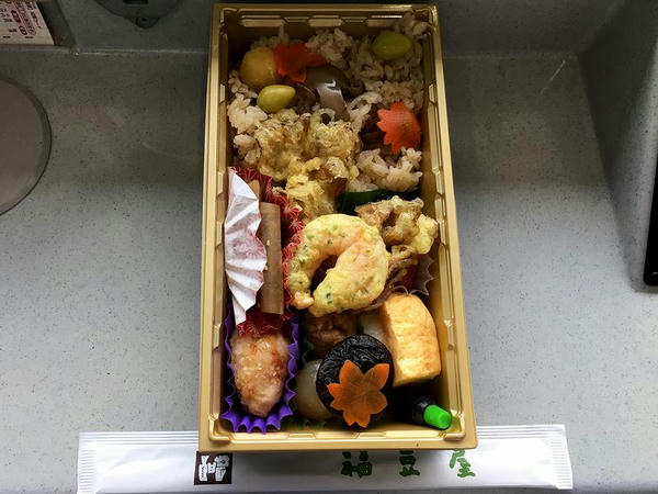 ふくしま秋競馬 万福べんとう 1000円