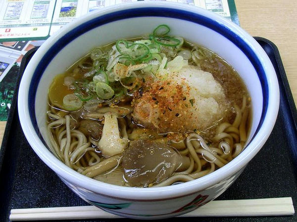 きのこおろしそば 550円