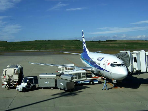 福島空港で出発準備中のANA867便