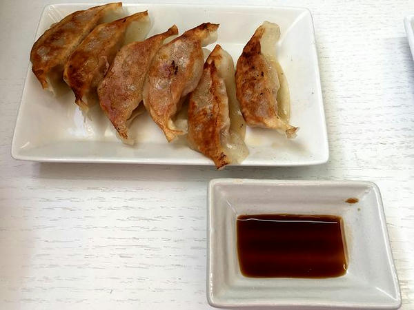 餃子 320円