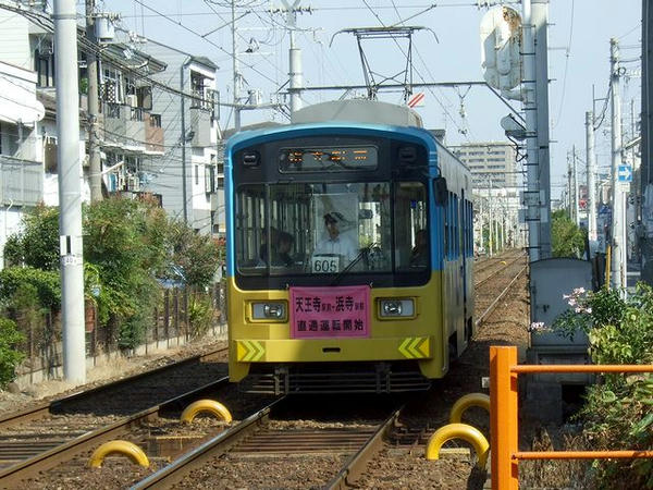 我孫子道停留所に接近する浜寺駅前行き列車