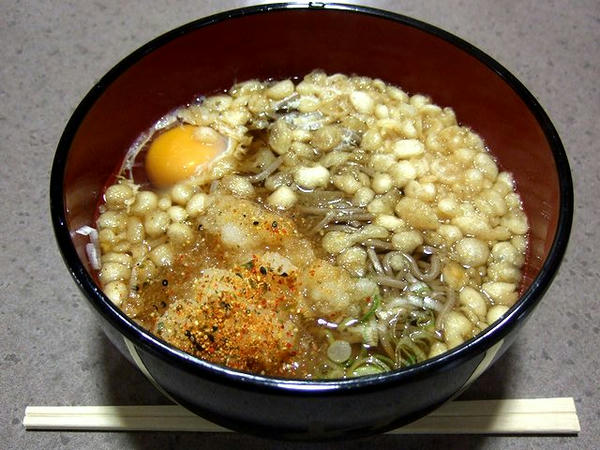 たぬき（そば） 380円 ＋ 生卵 50円