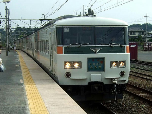 某駅入線時