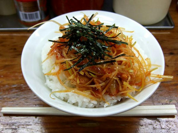 栃木家のC定食に付くチャンジャ丼