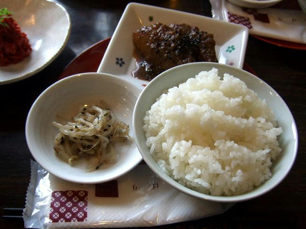 Aセット うまかっ手羽（2本）とごはん 280円