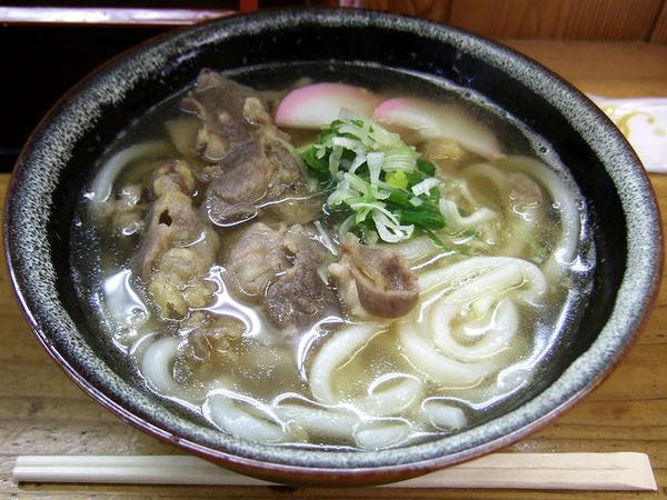 肉うどん 550円